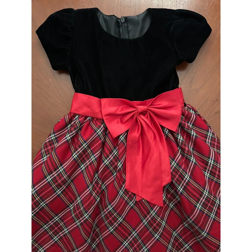 Swea Pea & Lilli Girls Red Plaid Velvet Holiday Christmas Dress Size 5 - Picture 2 of 3